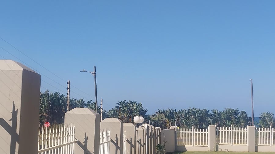 2 Bedroom Property for Sale in Uvongo KwaZulu-Natal