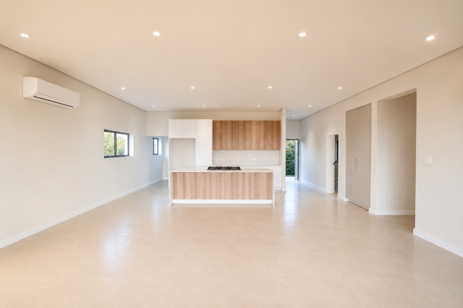To Let 3 Bedroom Property for Rent in Salt Rock KwaZulu-Natal
