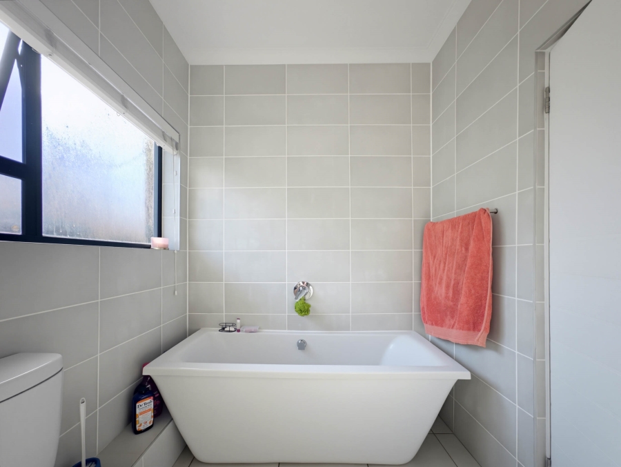 2 Bedroom Property for Sale in Ballito Central KwaZulu-Natal