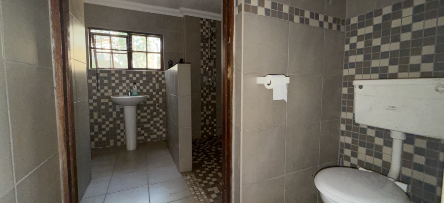 3 Bedroom Property for Sale in Waterfall KwaZulu-Natal