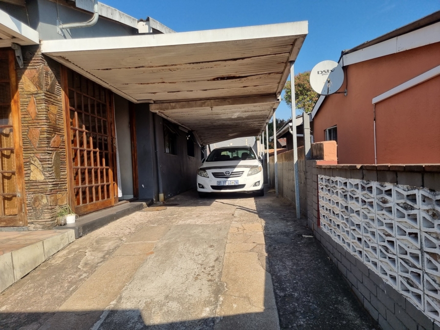 3 Bedroom Property for Sale in Wentworth KwaZulu-Natal