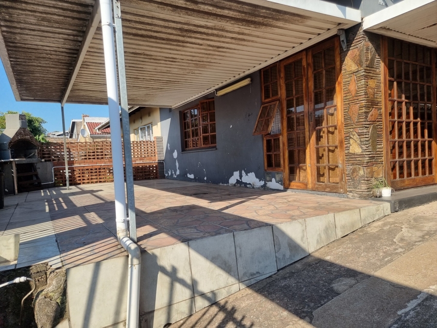 3 Bedroom Property for Sale in Wentworth KwaZulu-Natal