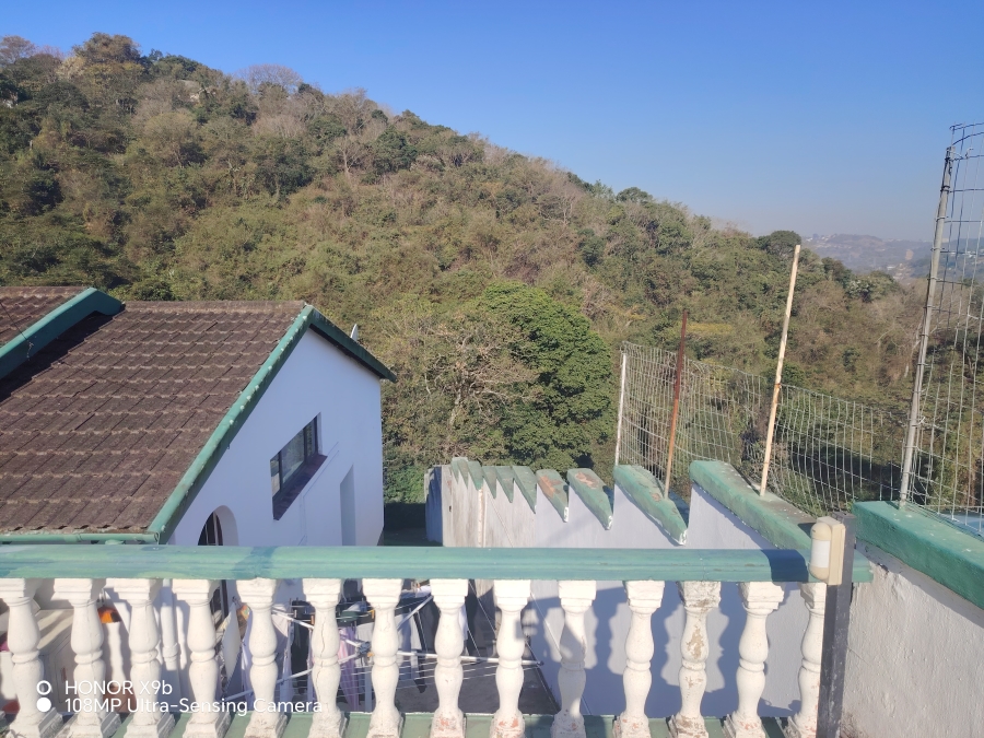 3 Bedroom Property for Sale in Queensburgh KwaZulu-Natal