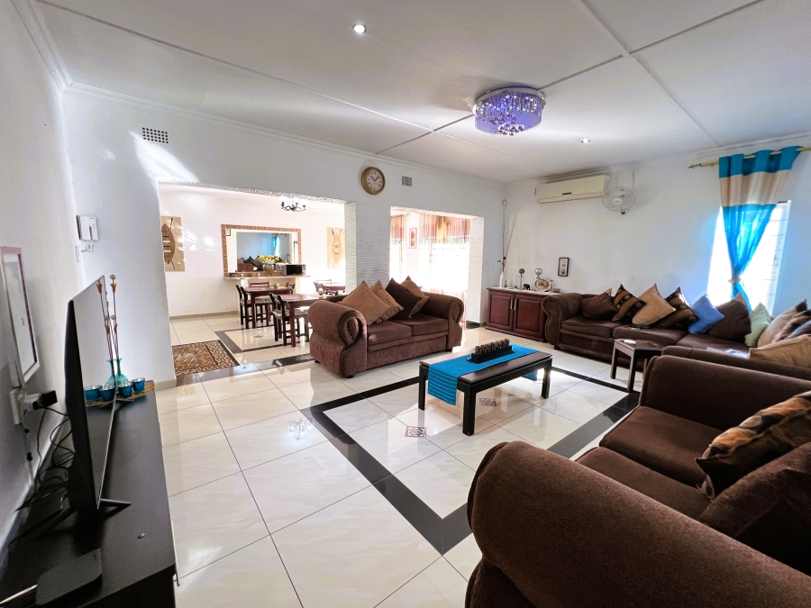 10 Bedroom Property for Sale in Fairview KwaZulu-Natal