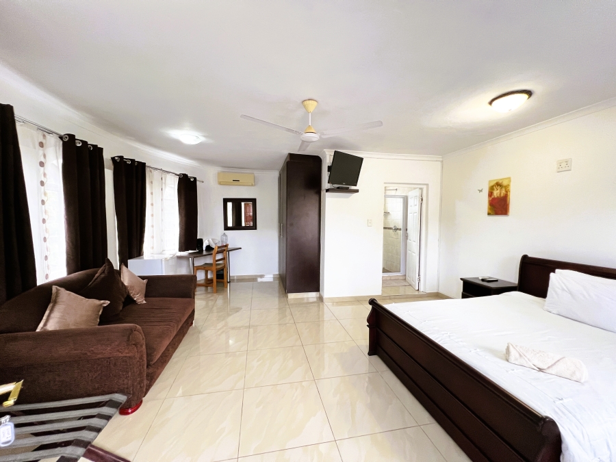10 Bedroom Property for Sale in Fairview KwaZulu-Natal
