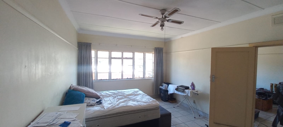 1 Bedroom Property for Sale in Umbilo KwaZulu-Natal