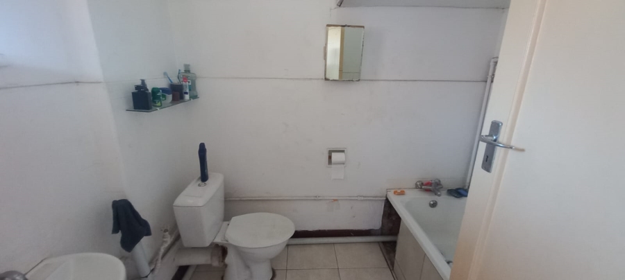 1 Bedroom Property for Sale in Umbilo KwaZulu-Natal