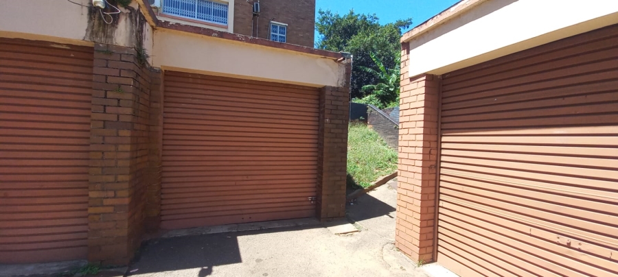 1 Bedroom Property for Sale in Umbilo KwaZulu-Natal