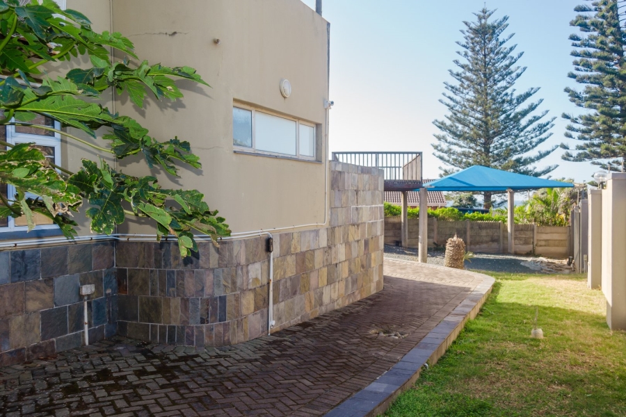 4 Bedroom Property for Sale in Widenham KwaZulu-Natal
