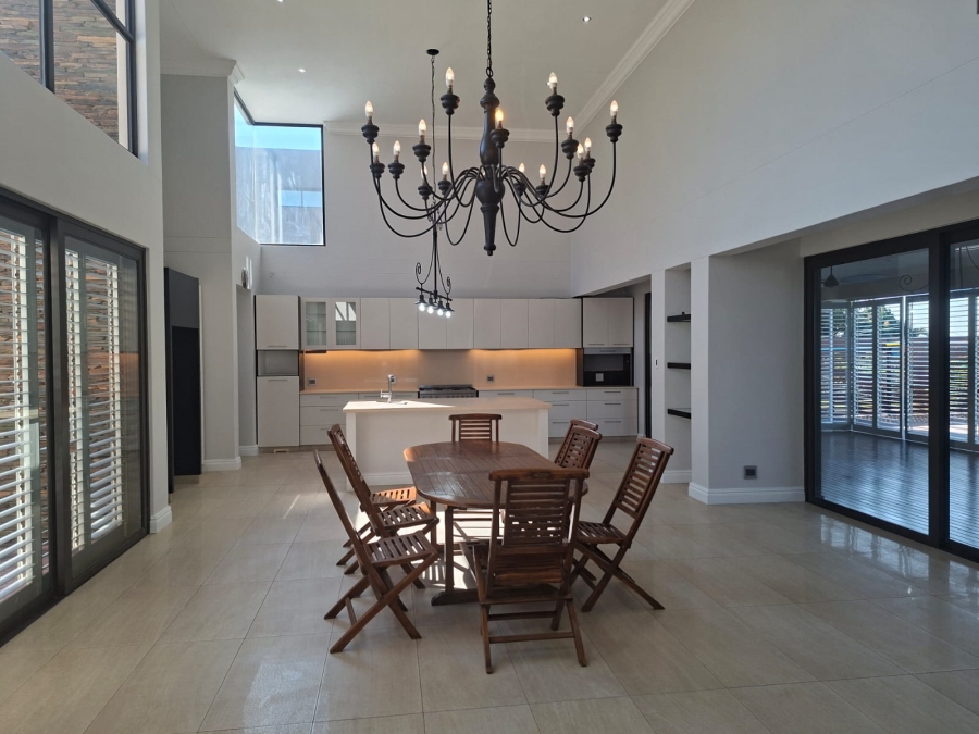 To Let 5 Bedroom Property for Rent in Ballito Central KwaZulu-Natal