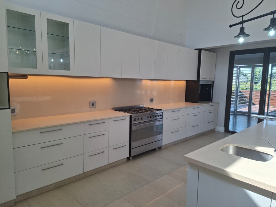 To Let 5 Bedroom Property for Rent in Ballito Central KwaZulu-Natal