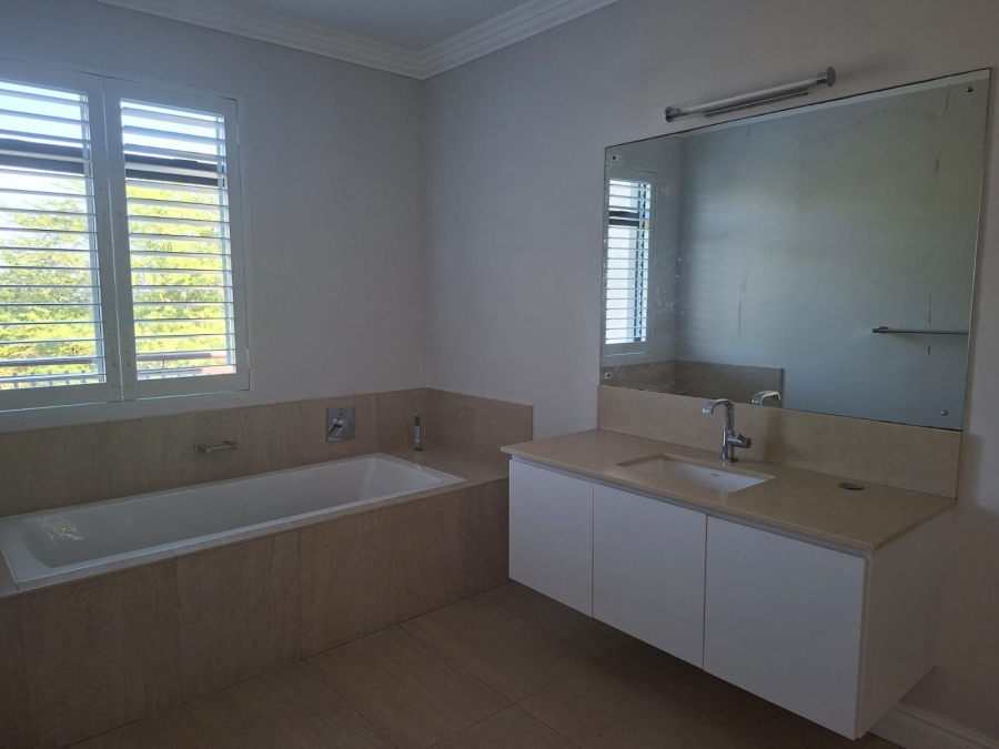 To Let 5 Bedroom Property for Rent in Ballito Central KwaZulu-Natal