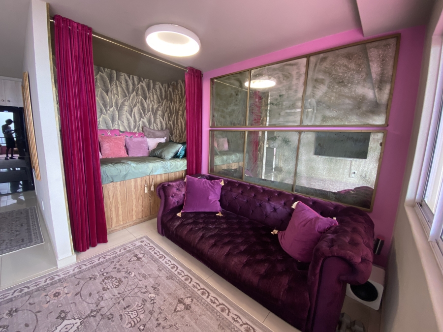 To Let 2 Bedroom Property for Rent in Westbrook KwaZulu-Natal
