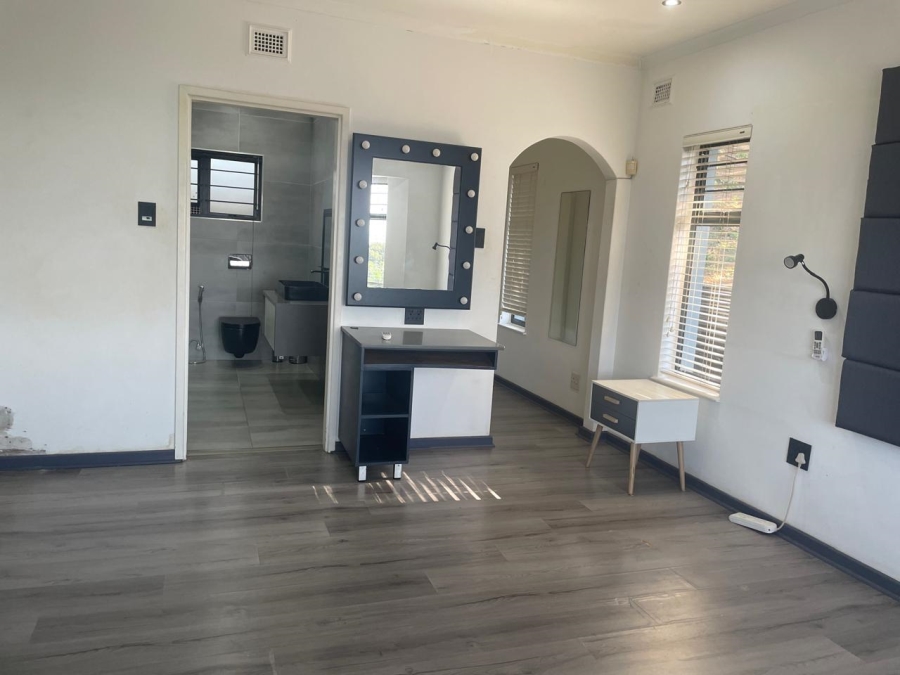 To Let 4 Bedroom Property for Rent in Ballito Central KwaZulu-Natal