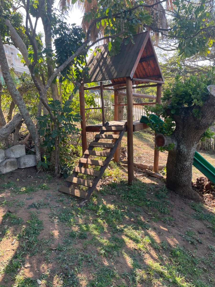 To Let 4 Bedroom Property for Rent in Ballito Central KwaZulu-Natal