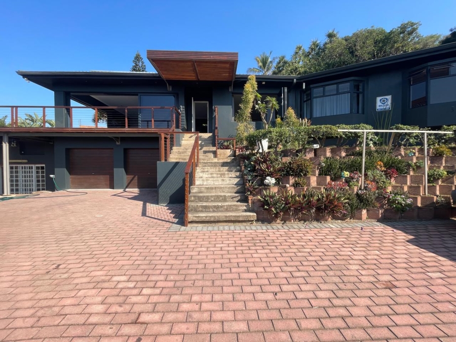 To Let 4 Bedroom Property for Rent in Ballito Central KwaZulu-Natal
