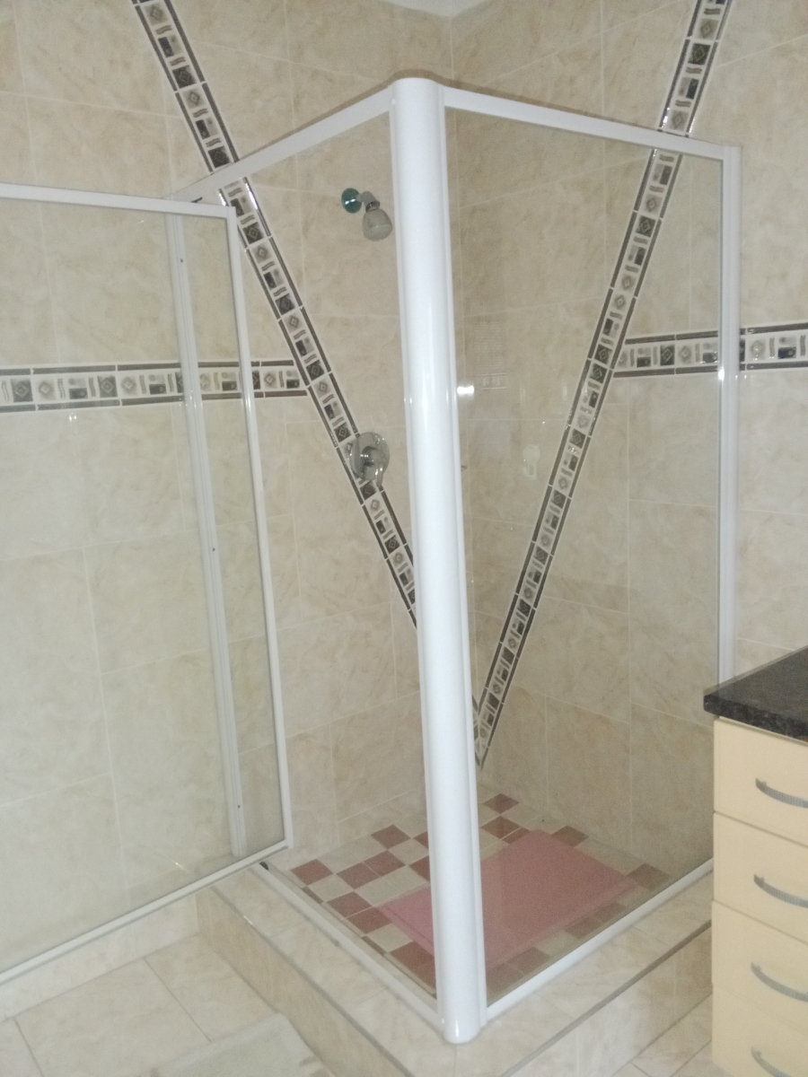4 Bedroom Property for Sale in Hayfields KwaZulu-Natal