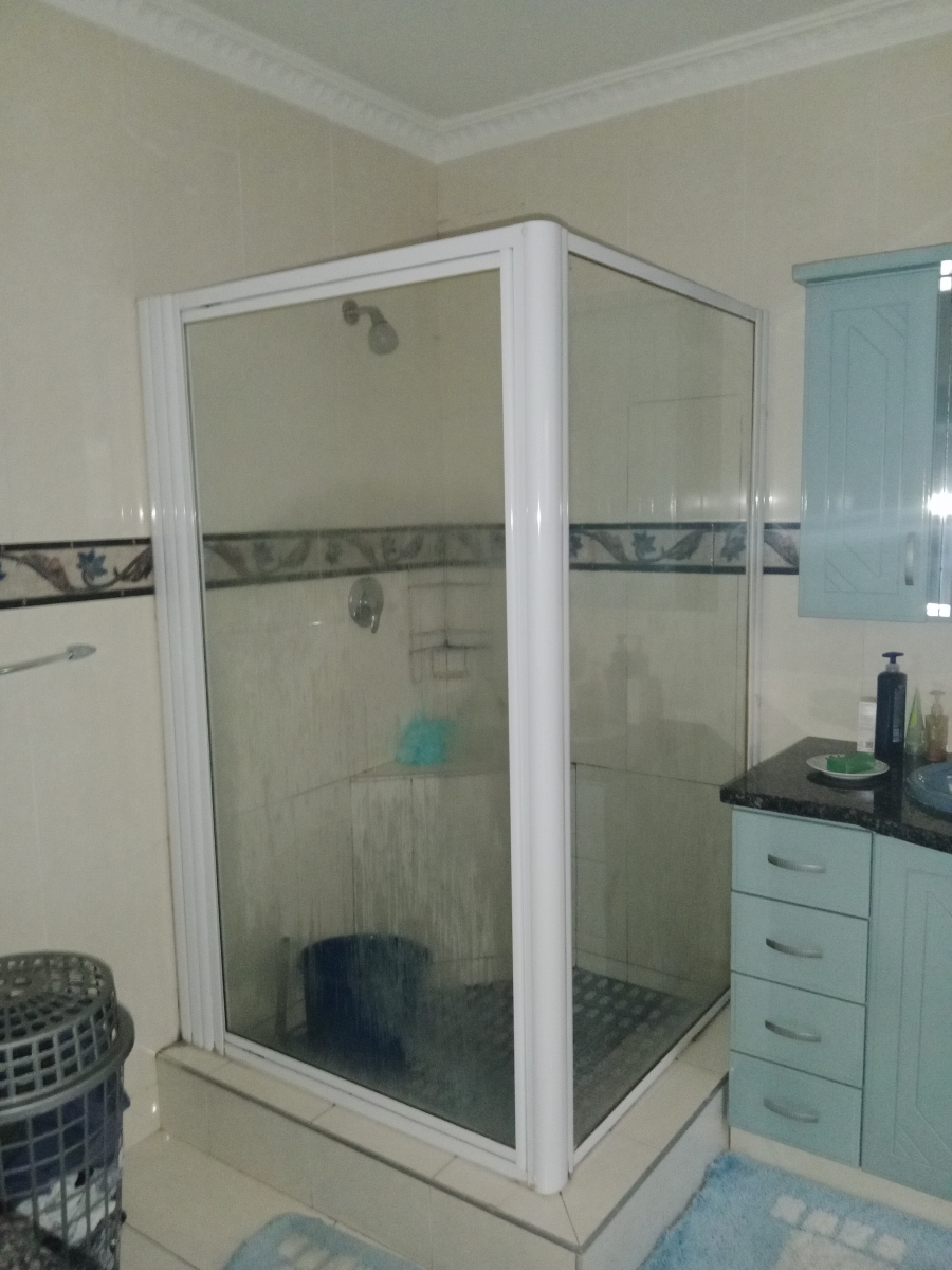 4 Bedroom Property for Sale in Hayfields KwaZulu-Natal
