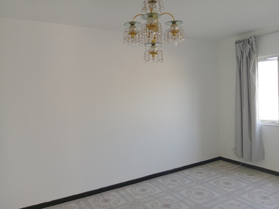 4 Bedroom Property for Sale in Mountain Rise KwaZulu-Natal