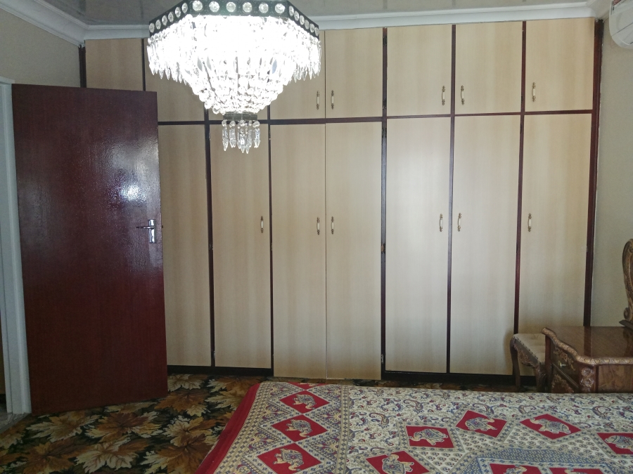4 Bedroom Property for Sale in Mountain Rise KwaZulu-Natal