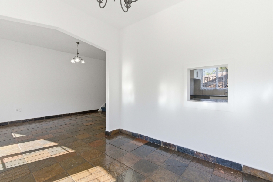 2 Bedroom Property for Sale in Scottburgh Central KwaZulu-Natal