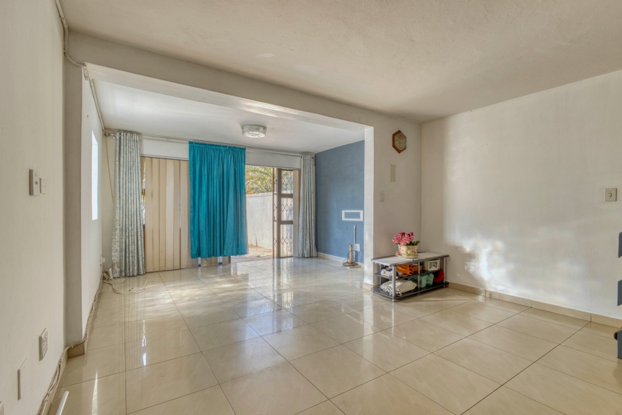 3 Bedroom Property for Sale in Waterval Park KwaZulu-Natal