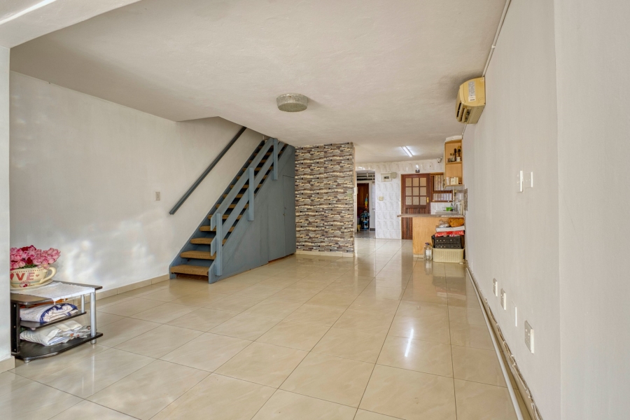 3 Bedroom Property for Sale in Waterval Park KwaZulu-Natal