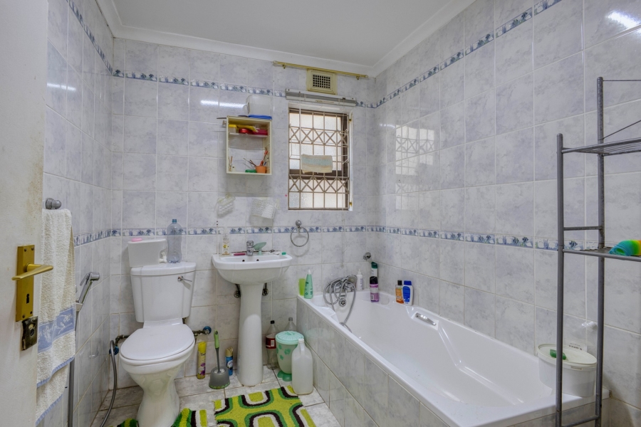 3 Bedroom Property for Sale in Waterval Park KwaZulu-Natal