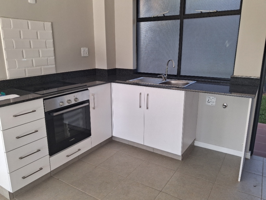 To Let 1 Bedroom Property for Rent in Waterfall KwaZulu-Natal