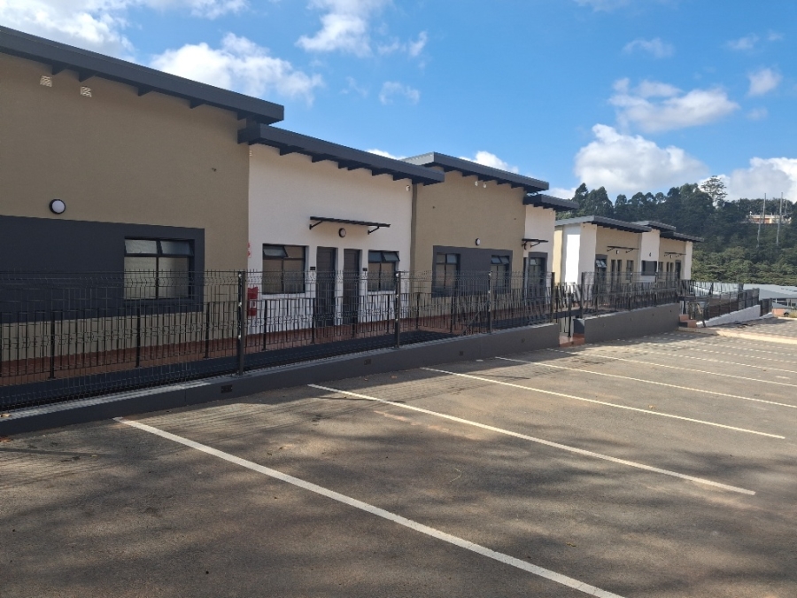 To Let 1 Bedroom Property for Rent in Waterfall KwaZulu-Natal