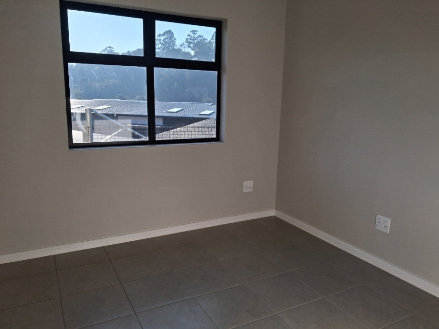 1 Bedroom Property for Sale in Waterfall KwaZulu-Natal