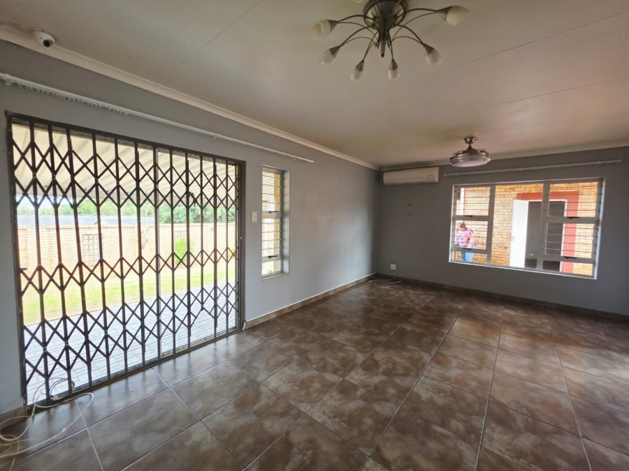3 Bedroom Property for Sale in Nyala Park KwaZulu-Natal