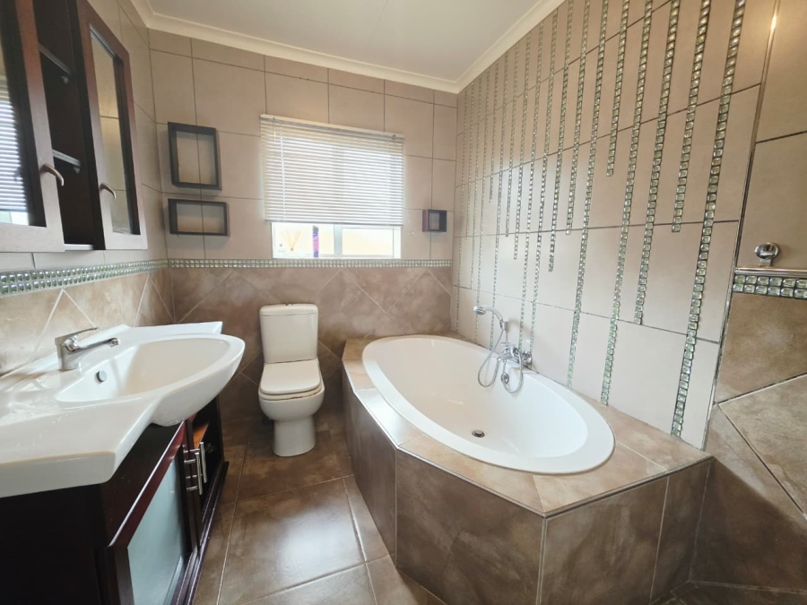 3 Bedroom Property for Sale in Nyala Park KwaZulu-Natal