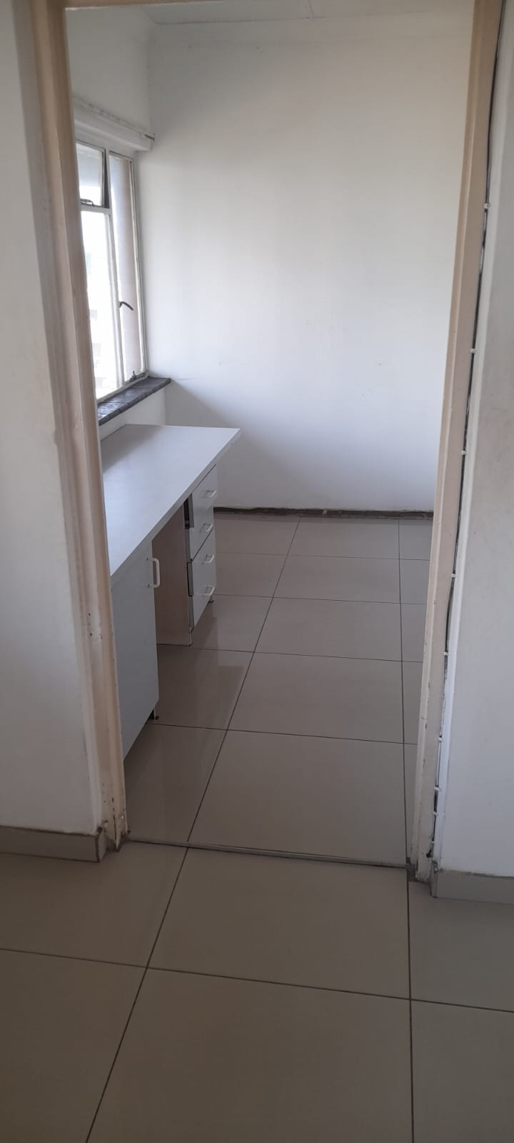 2 Bedroom Property for Sale in Essenwood KwaZulu-Natal