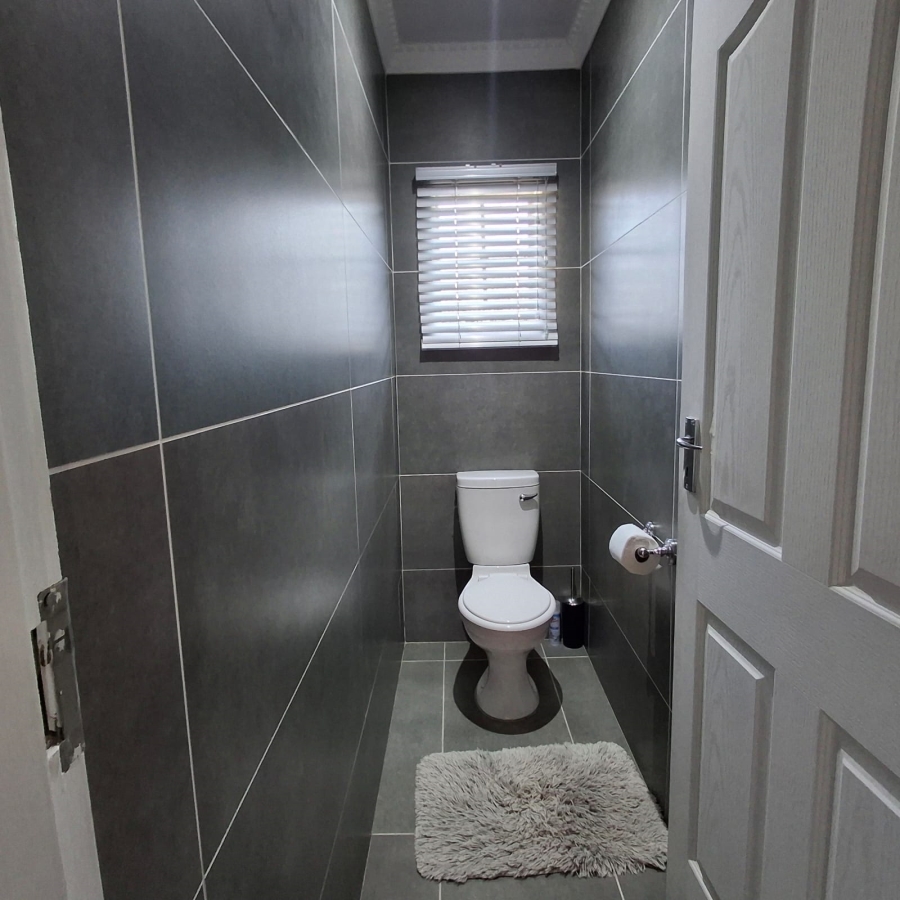 4 Bedroom Property for Sale in Mysore Ridge KwaZulu-Natal