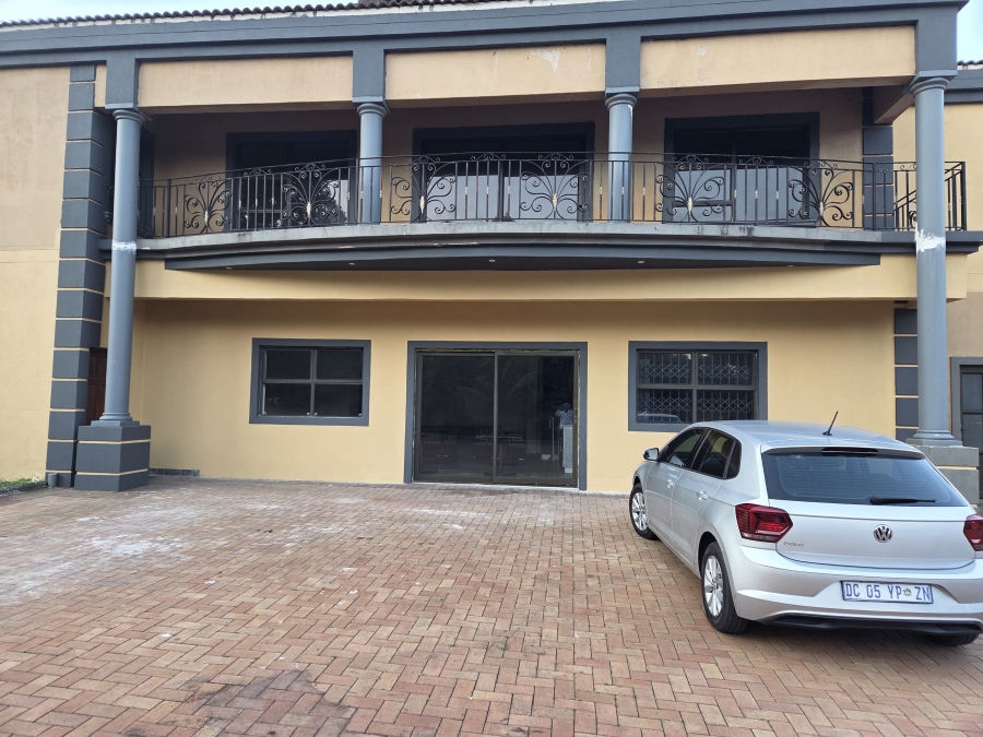 To Let Commercial Property for Rent in Bluff KwaZulu-Natal