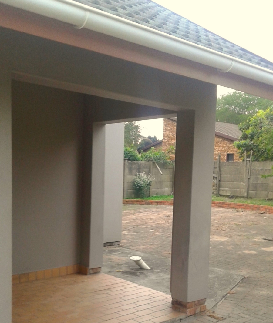 To Let 2 Bedroom Property for Rent in Birdswood KwaZulu-Natal