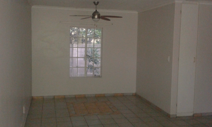 To Let 2 Bedroom Property for Rent in Birdswood KwaZulu-Natal
