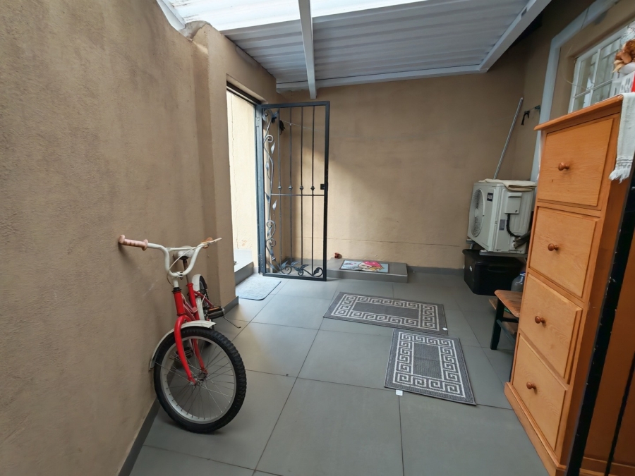 2 Bedroom Property for Sale in Malvern KwaZulu-Natal