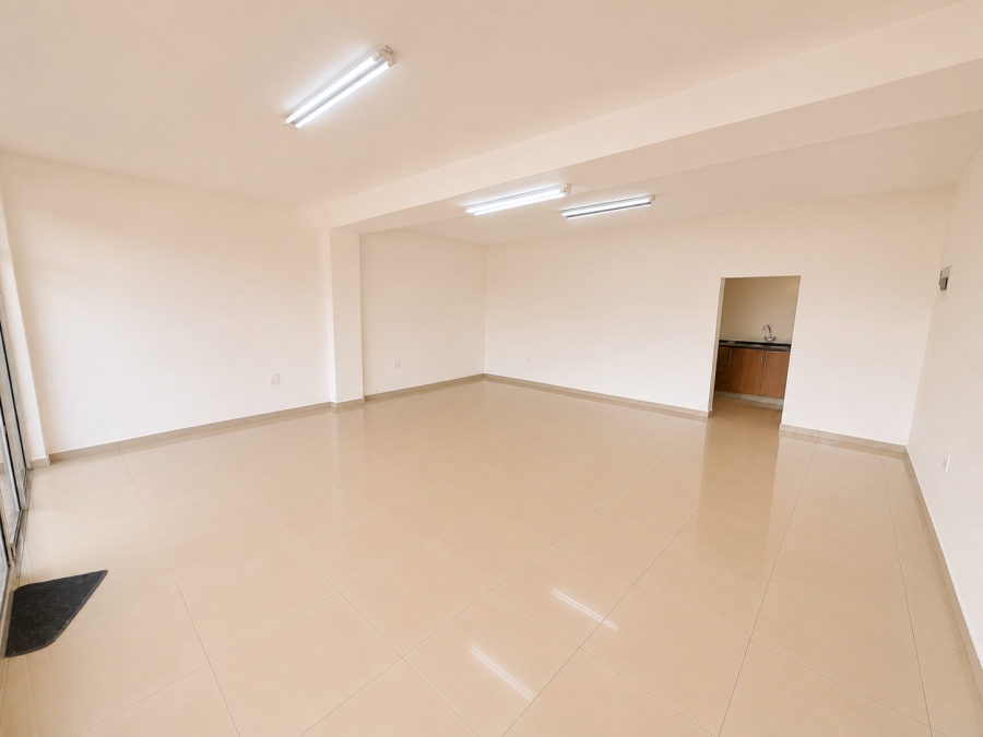 To Let Commercial Property for Rent in Raisethorpe KwaZulu-Natal