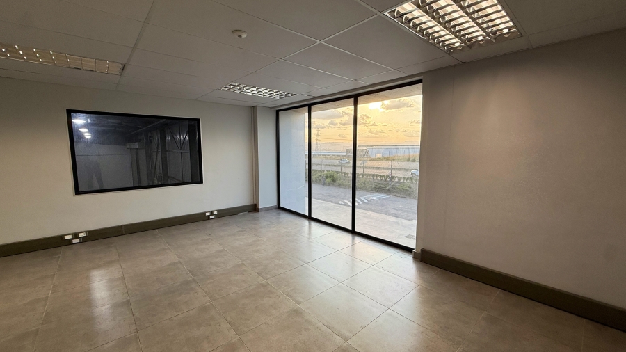 To Let Commercial Property for Rent in Glen Anil KwaZulu-Natal