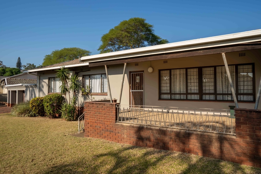 3 Bedroom Property for Sale in Athlone Park KwaZulu-Natal