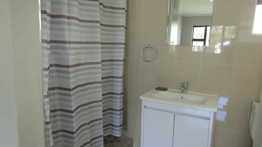 To Let 1 Bedroom Property for Rent in Amanzimtoti KwaZulu-Natal