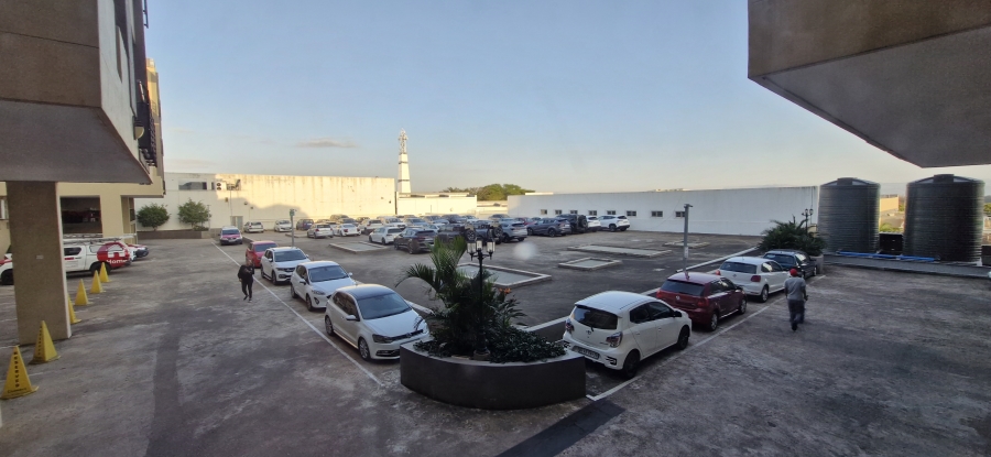 To Let Commercial Property for Rent in New Town Centre KwaZulu-Natal