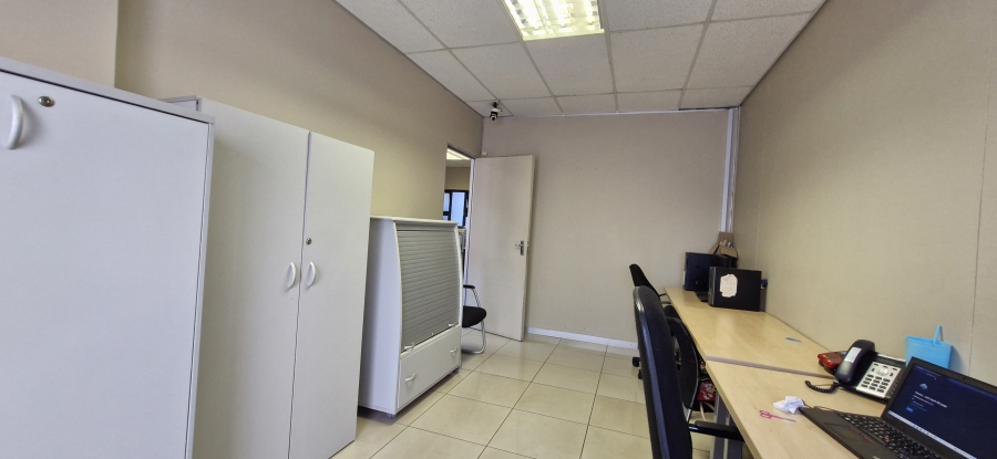 To Let Commercial Property for Rent in New Town Centre KwaZulu-Natal