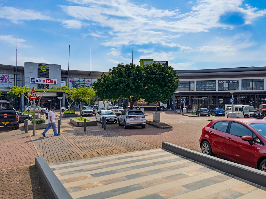 To Let Commercial Property for Rent in New Town Centre KwaZulu-Natal