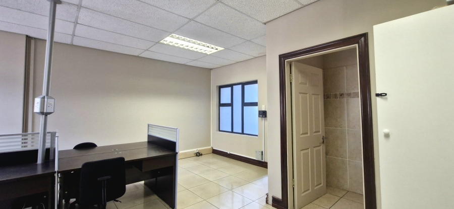 To Let Commercial Property for Rent in New Town Centre KwaZulu-Natal