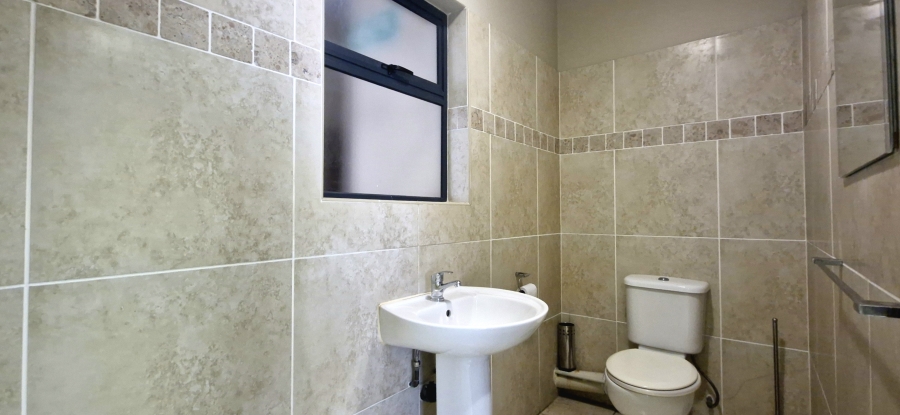 To Let Commercial Property for Rent in New Town Centre KwaZulu-Natal