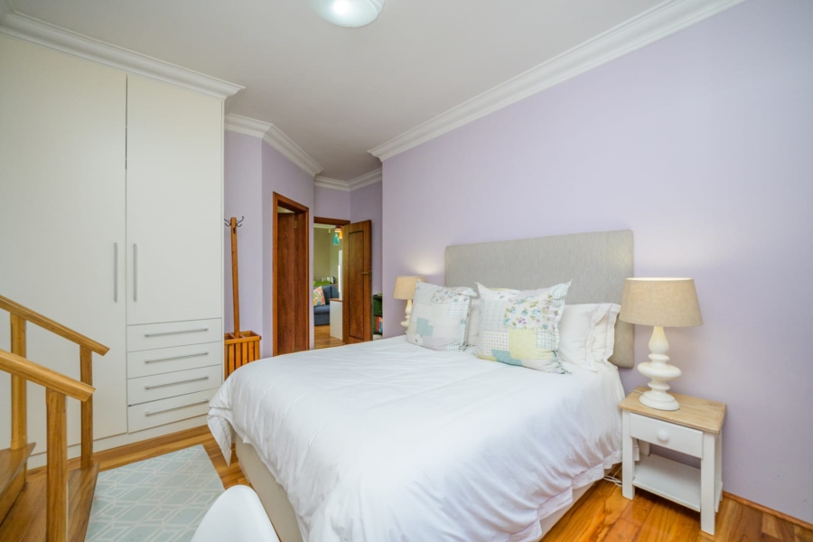 6 Bedroom Property for Sale in Glenwood KwaZulu-Natal