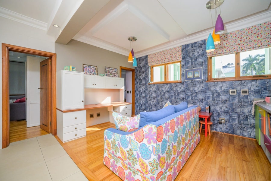 6 Bedroom Property for Sale in Glenwood KwaZulu-Natal